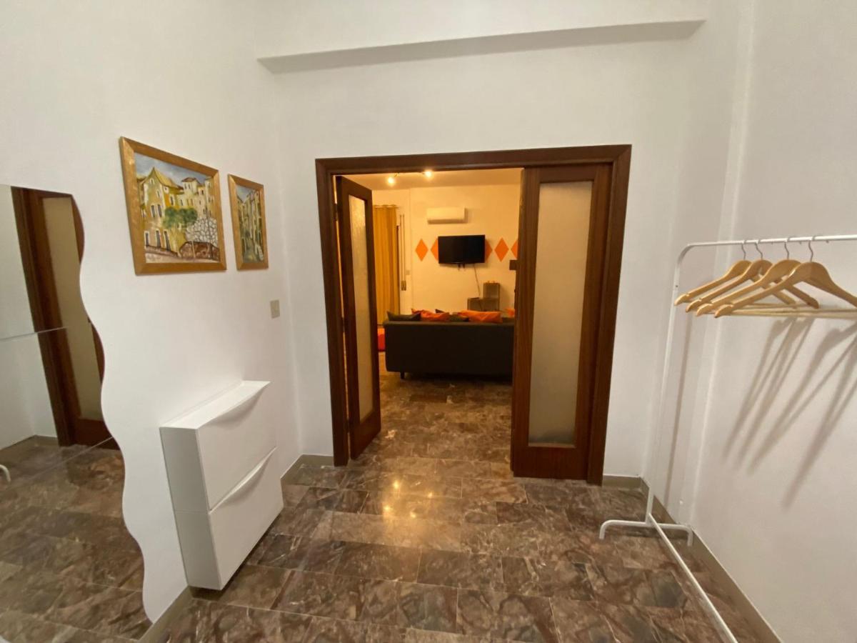 Hotel Ristorante Centosedici Terracina Exterior photo